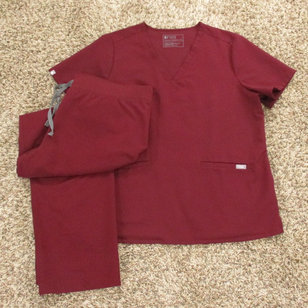 Figs Scrubs Women's XL Burgundy Casma Top Livingston Basic Pants Two-Piece